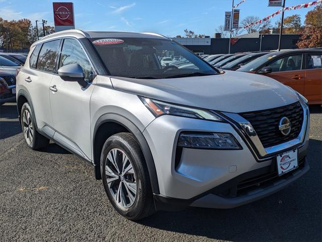 2021 nissan rogue sv