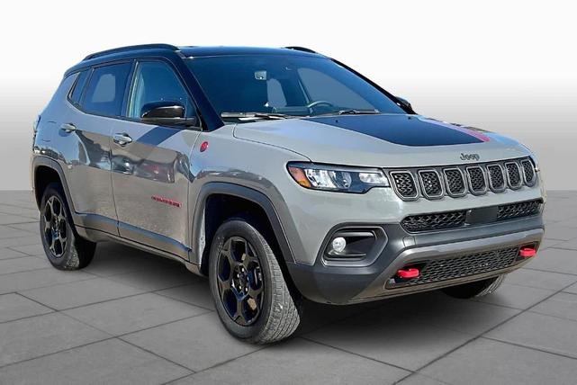 2023 jeep compass trailhawk