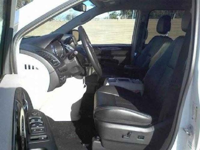 2012 chrysler town & country touring minivan 4d in san jose, ca