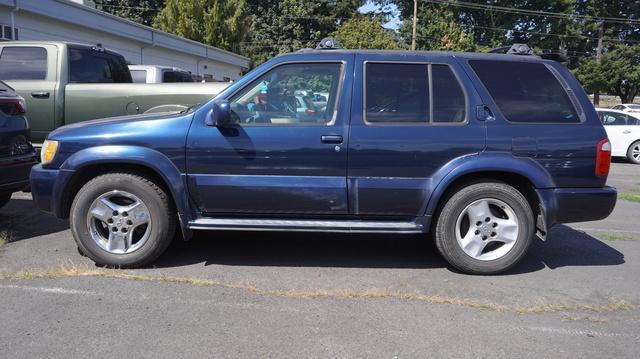 2003 infiniti qx4 in college crest, oregon