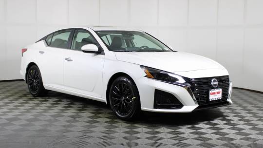 2025 Nissan Altima