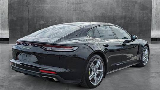 2022 Porsche Panamera