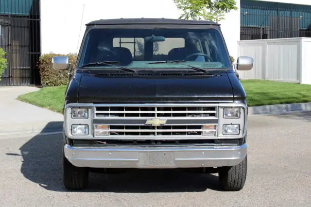 1990 chevrolet g20, "shorty" conversion van, 100% rust free, runs a+
