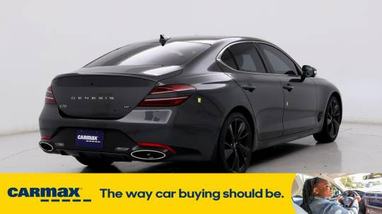 2022 Genesis G70
