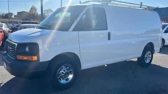2011 GMC Savana