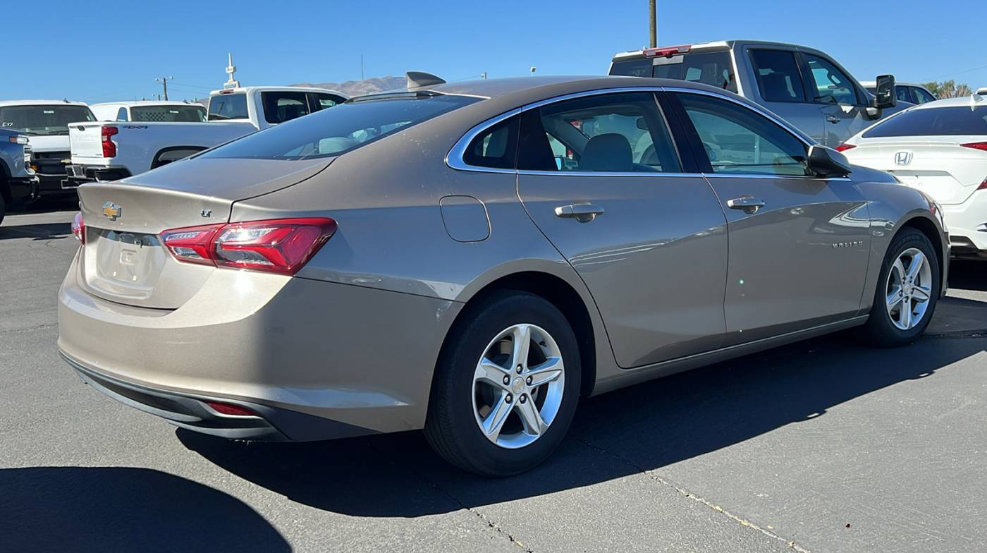 2022 chevrolet malibu lt