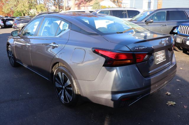 2022 nissan altima 2.5 sv