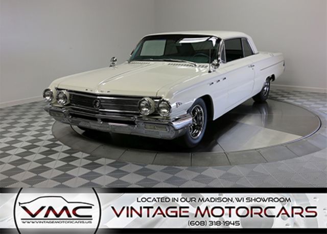 original 401ci v8! - original automatic transmission - artic white paint!