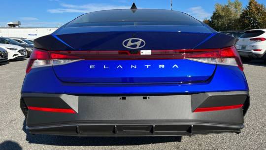 2024 Hyundai Elantra