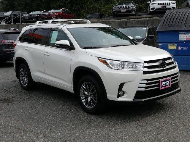 used 2017 toyota highlander xle bellevue, wa 98004 for sale in beaux arts, washington