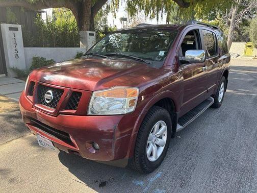2010 nissan armada