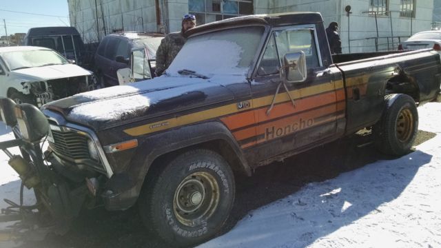 1979 jeep j10 honcho 81,437 miiles have key starts & runs needs battery rusty