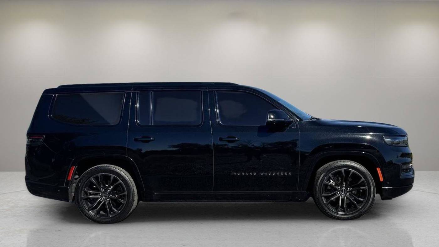 2022 wagoneer grand wagoneer obsidian