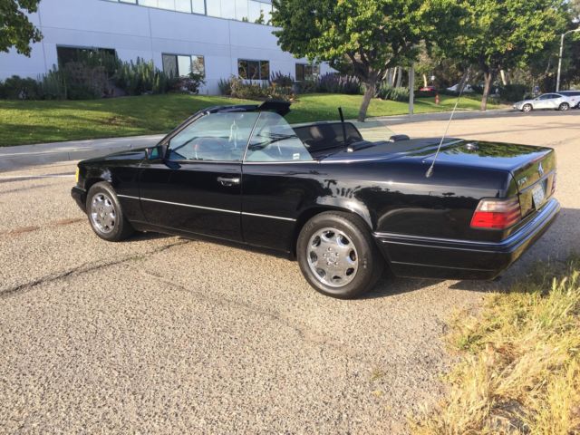 1994 mercedes e320 black on black meticulous perfect