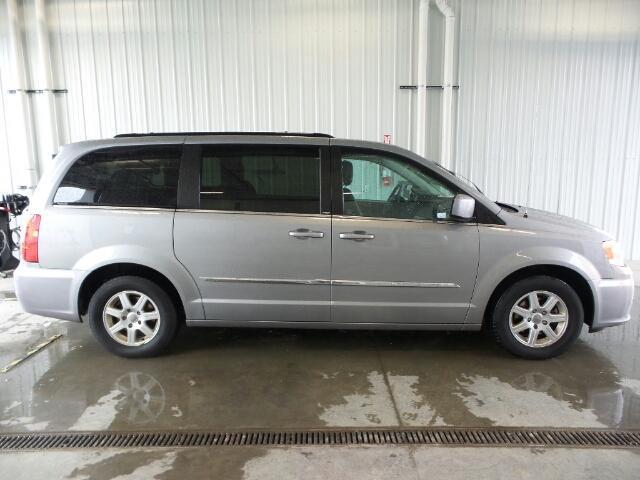 2013 chrysler town and country touring touring 4dr mini-van for sale in gas hills, wyoming