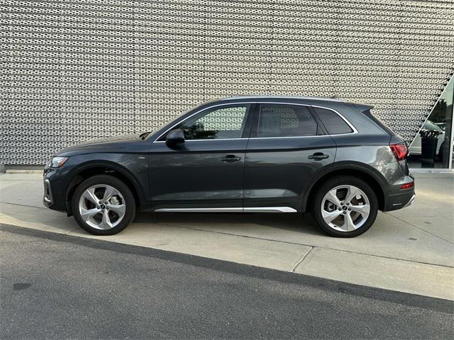 2024 audi q5 45 s line prestige