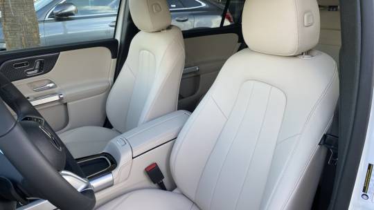 2025 Mercedes-Benz GLB