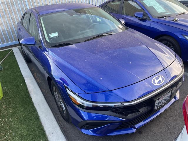 2024 hyundai elantra hev blue