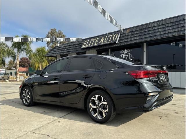 2021 kia forte fe