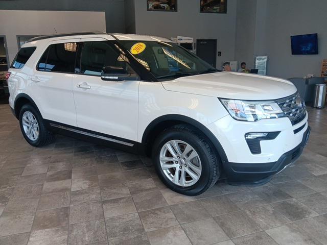 2018 ford explorer xlt