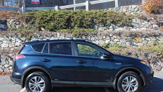 2017 Toyota RAV4