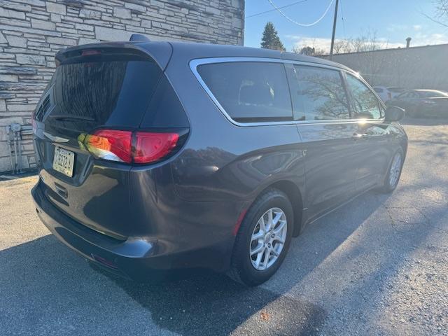 2018 chrysler pacifica lx