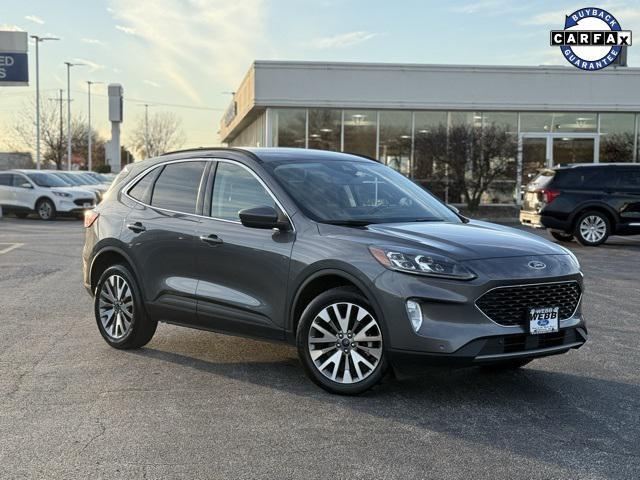 2022 ford escape titanium