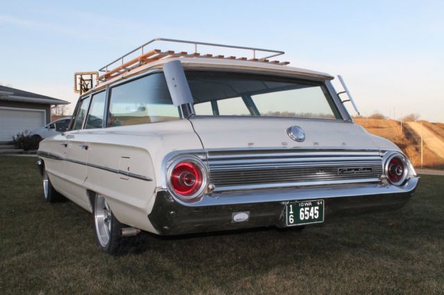 1964 ford galaxie country sedan