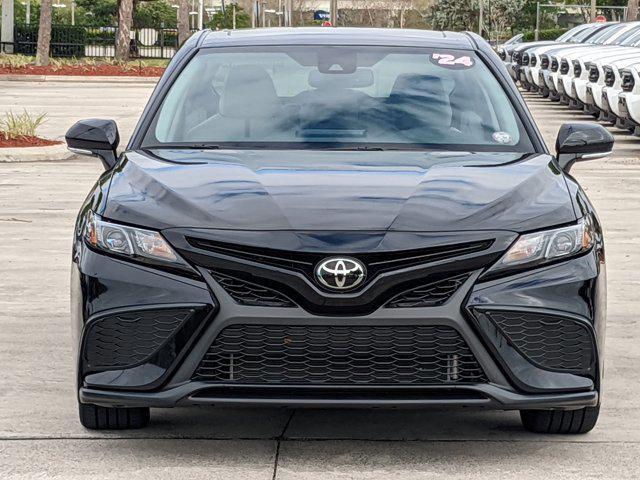 2024 toyota camry se