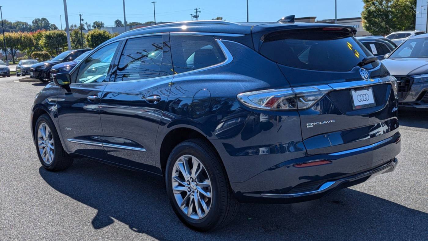 2023 buick enclave avenir