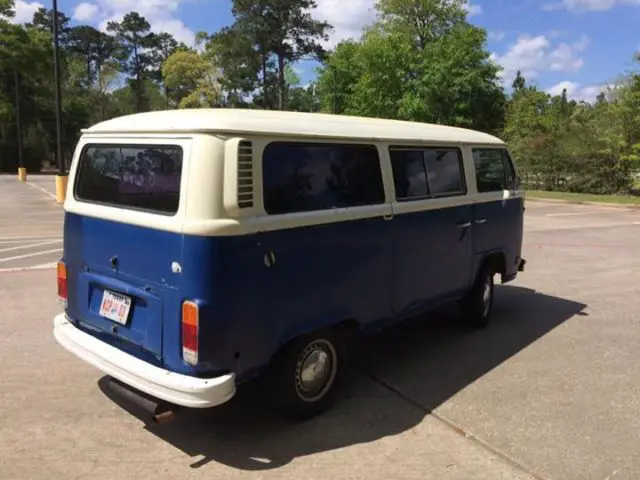 1978 bay window bus