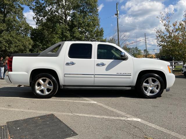 2011 chevrolet avalanche 1500 ltz