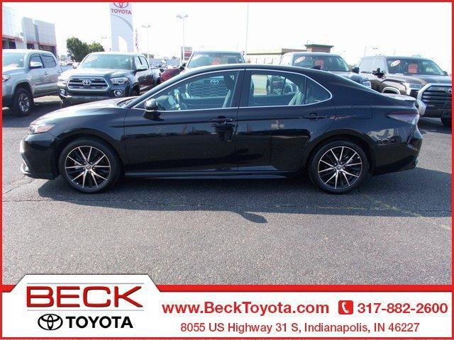 2024 toyota camry se