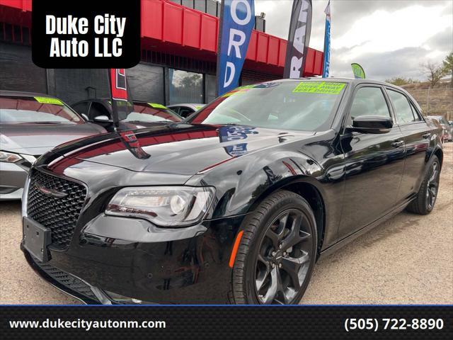 2023 chrysler 300 s