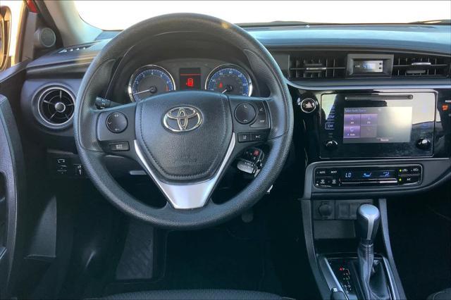 2017 toyota corolla le