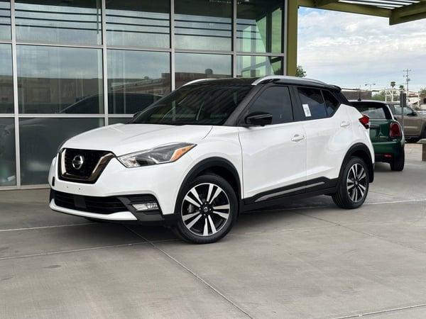 2020 nissan kicks in hales corners, wisconsin