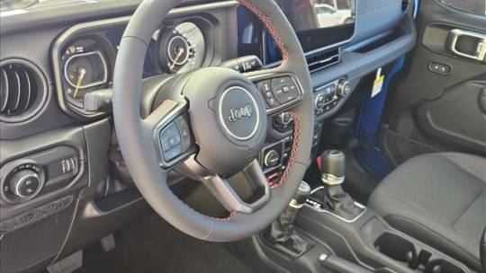 2024 Jeep Gladiator