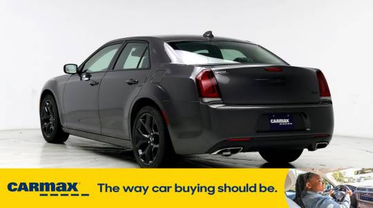 2021 Chrysler 300