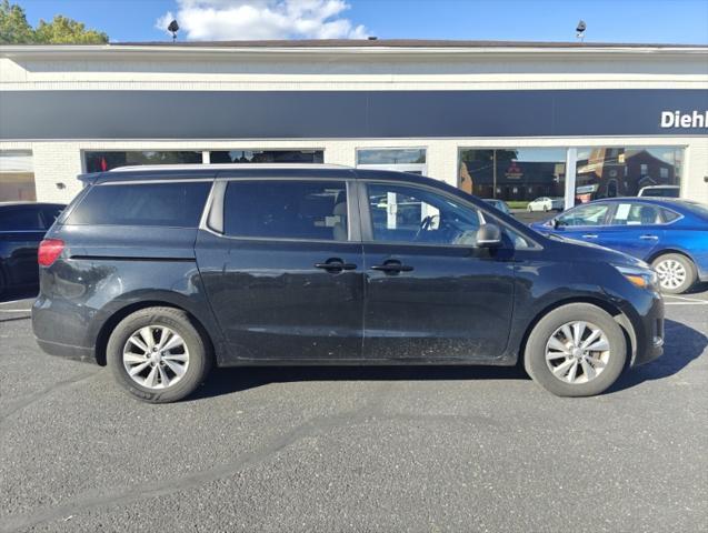 2016 kia sedona lx