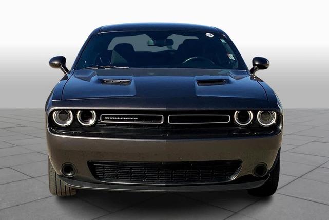 2023 dodge challenger sxt
