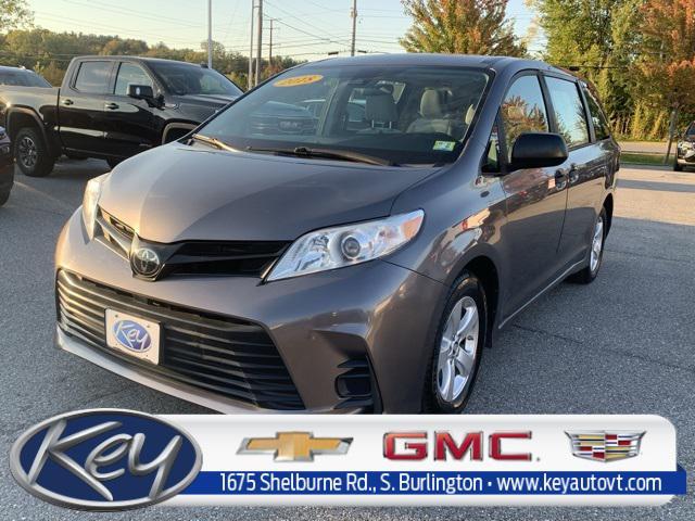 2018 toyota sienna l