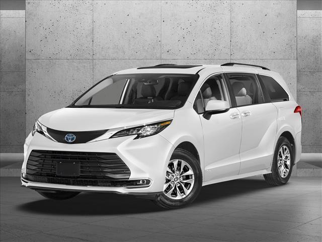 2022 toyota sienna xle 8 passenger
