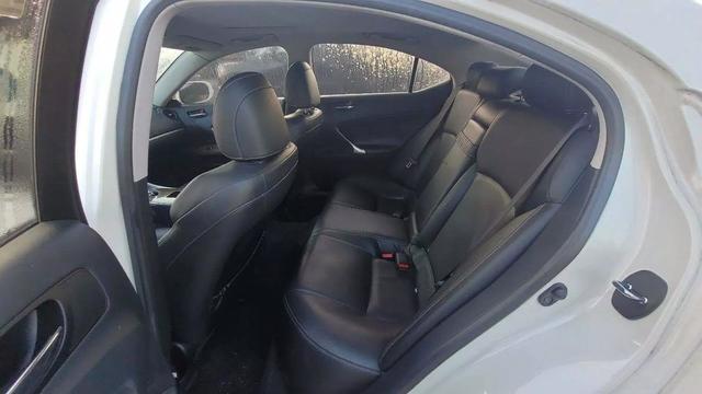 2011 lexus is 250 base