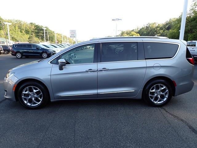 2018 chrysler pacifica limited