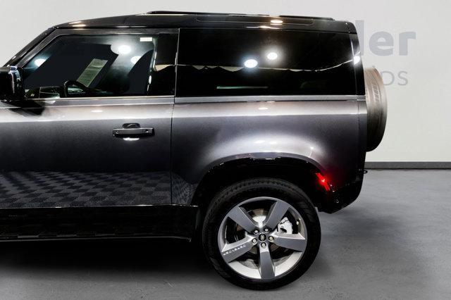 2024 land rover defender x-dynamic se