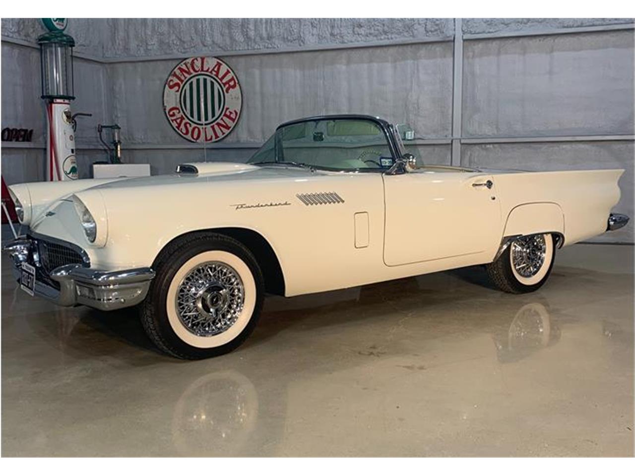 1957 ford thunderbird