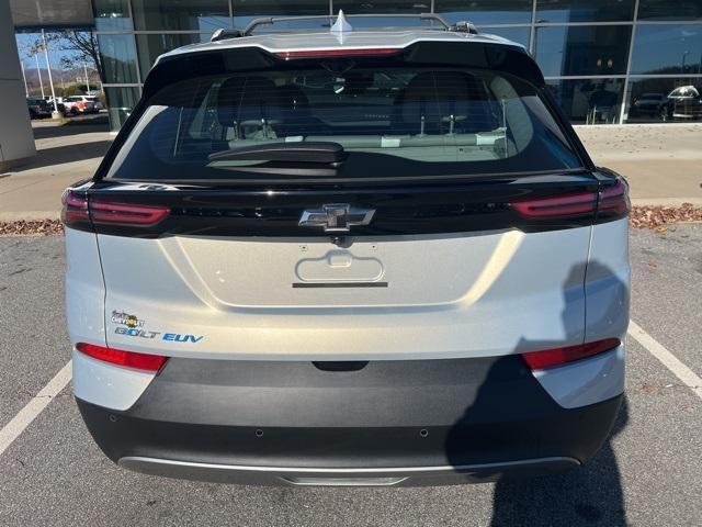 2023 chevrolet bolt euv premier