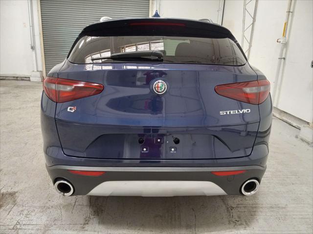 2018 alfa romeo stelvio base