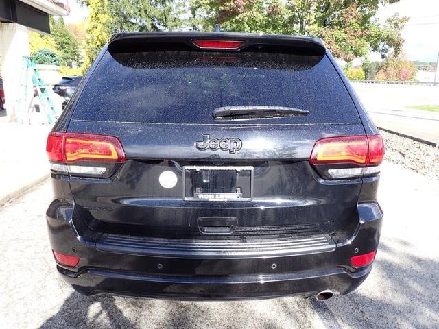 2021 jeep grand cherokee laredo x 4x4