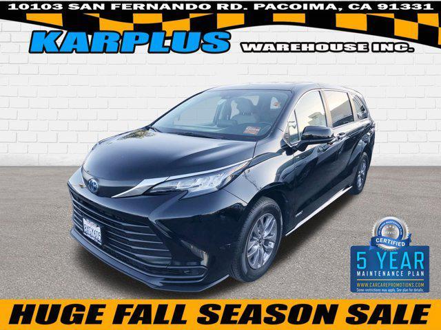 2021 toyota sienna le